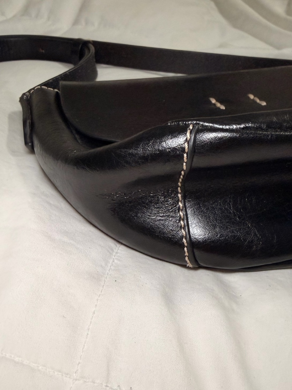 Kelsi Dagger Black Leather Flap Everyday wear Crossbody - Picture 3 of 14